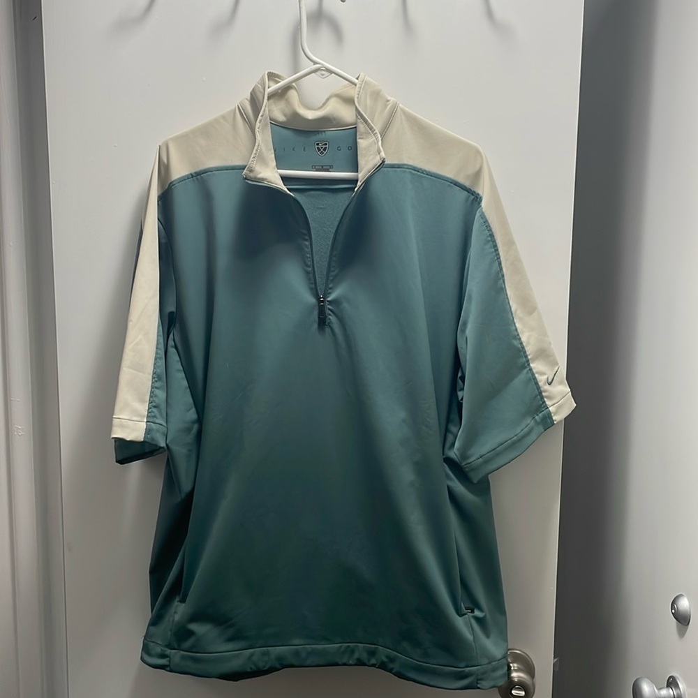 NIKE Rain Gear Performance Short Sleeve Golf 3/4 Zip Pullover